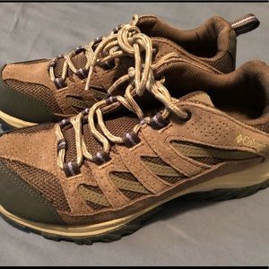 Columbia Crestwood waterproof hiking boot